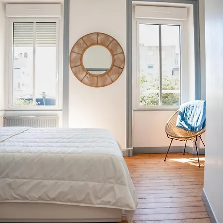 L'americano - 6 Personnes - Sublime Maison A 50m De La Grande - Wifi & Tv Ecran Plat بيت للعطل *